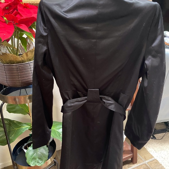 Serena Williams Coat - Picture 4 of 4